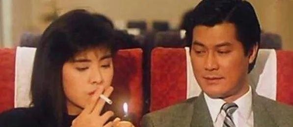 邓光荣和蓝洁瑛关系（2008年邓光荣当众羞辱郑少秋）