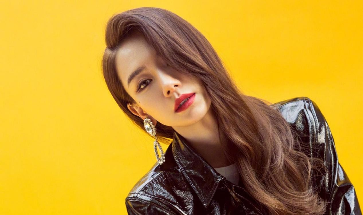 明星的口红为什么不掉色(为什么有的人涂口红不掉色)  第1张