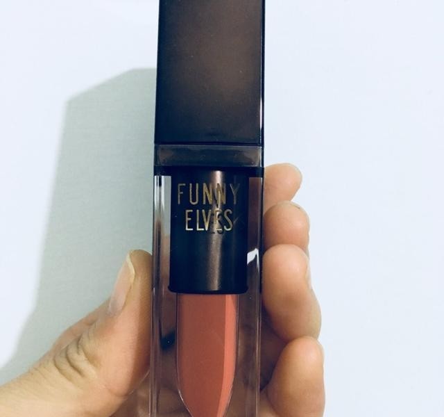 明星的口红为什么不掉色(为什么有的人涂口红不掉色)  第13张