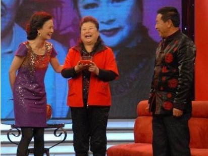 李静的老公是谁（演员李静丈夫患病后不离不弃）