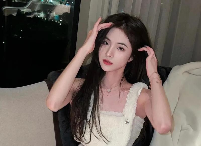 缝纫机乐队集安在哪里（缝纫机乐队捧红的摇滚之城集安）