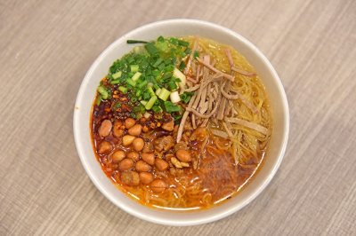 ​【美食老字号 吃出“兴”味道】舒记杠子面：杠压工艺 匠心打造劲道美味