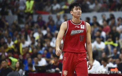 ​白昊天：两届国青队MVP得主，时隔一年后伤愈复出，何时兑现天赋