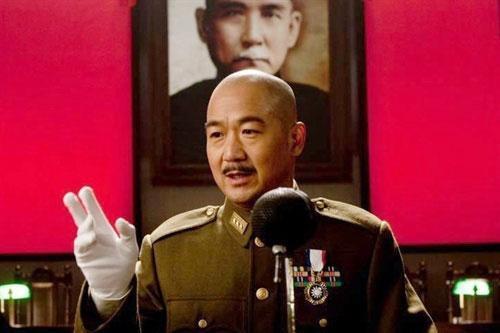 而与洪七公同样名号的