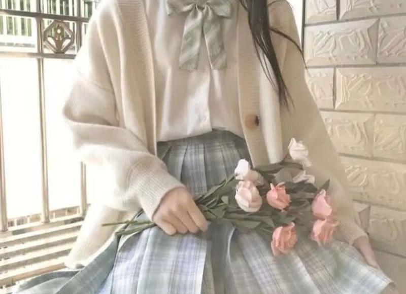 必学的撩汉技巧有哪些 怎么为女生的恋爱支招