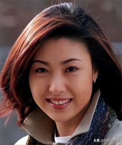 ​苛刻却又不失大气、洋气的成贤娥