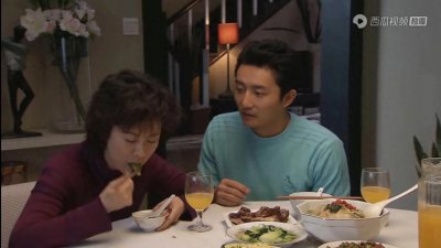 ​《双面胶》：如果胡丽鹃在婚姻中做到这一点，结局或许会改写