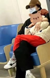 ​冬至的温馨：Angelababy与儿子小海绵的母子时光