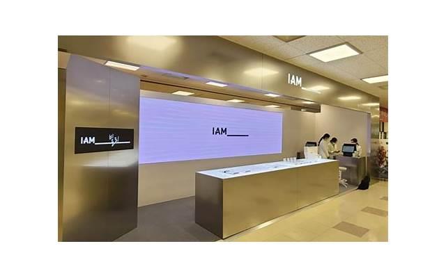 25岁阿姨给我介绍了一个相亲对象(家里介绍的相亲对象45岁大叔)