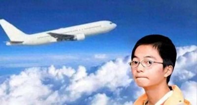 ​2004年，湖南14岁男孩抓着飞机起落架从昆明飞到重庆，后来怎样了
