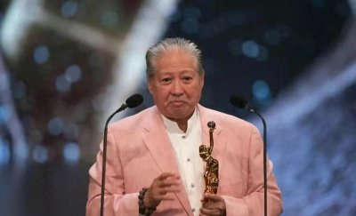 ​73岁功夫巨星红金宝荣获香港电影金像奖终身成就殊荣