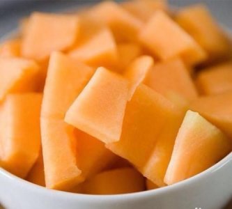 怎么切哈密瓜,哈密瓜的简单切法