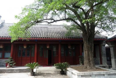 ​步步引导看故宫：白虎殿中的内务府