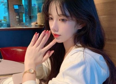 ​一个人有一个人的自由，两个人有两个人的甜蜜