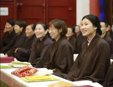 ​传印法师：一家三口出家修行，母亲和亲姐为比丘尼，往生预知时至