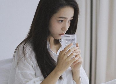 暧昧是什么意思?暧昧是爱情吗?