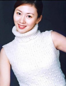 ​为艺术＂献身＂的女人:汤加丽