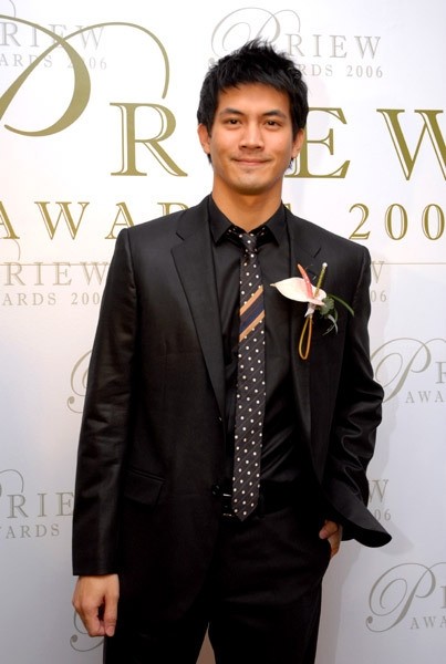 泰国男星“Ken”-一位儒雅的绅士帅哥!