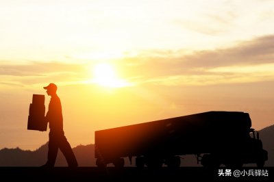 ​快递站怎么加盟代理，一年能赚多少钱？