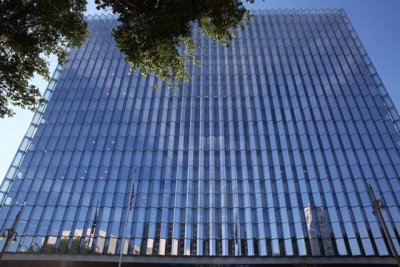 ​贪官乔建军涉嫌洗钱认罪出庭时带镣铐咳嗽不断